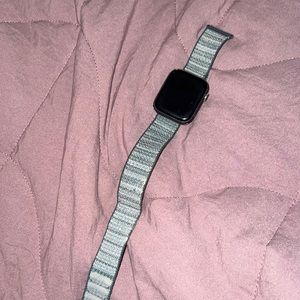 Apple Watch SE 44mm
